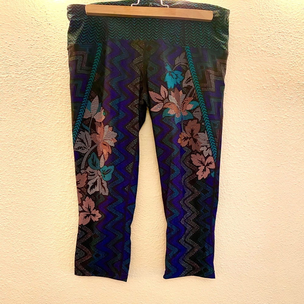Prana athletic capri-cut leggings